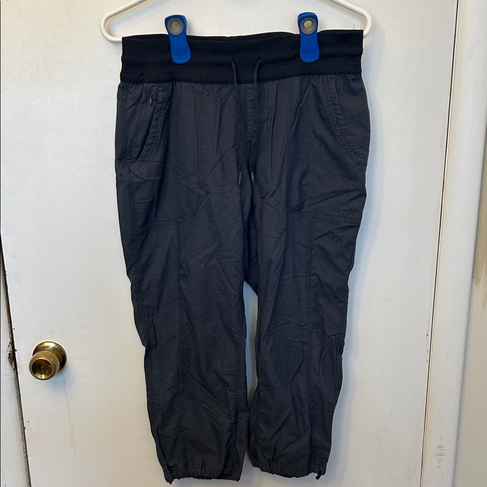 The North Face Women’s Pants Size Medium - Picture 1 of 5